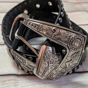 Black leather Vera Pelle embellished Western belt